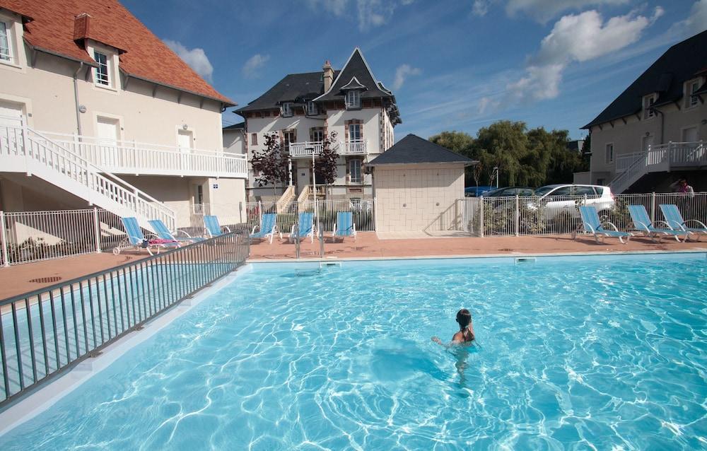 Residence Odalys Le Domaine Des Dunettes Cabourg Eksteriør billede