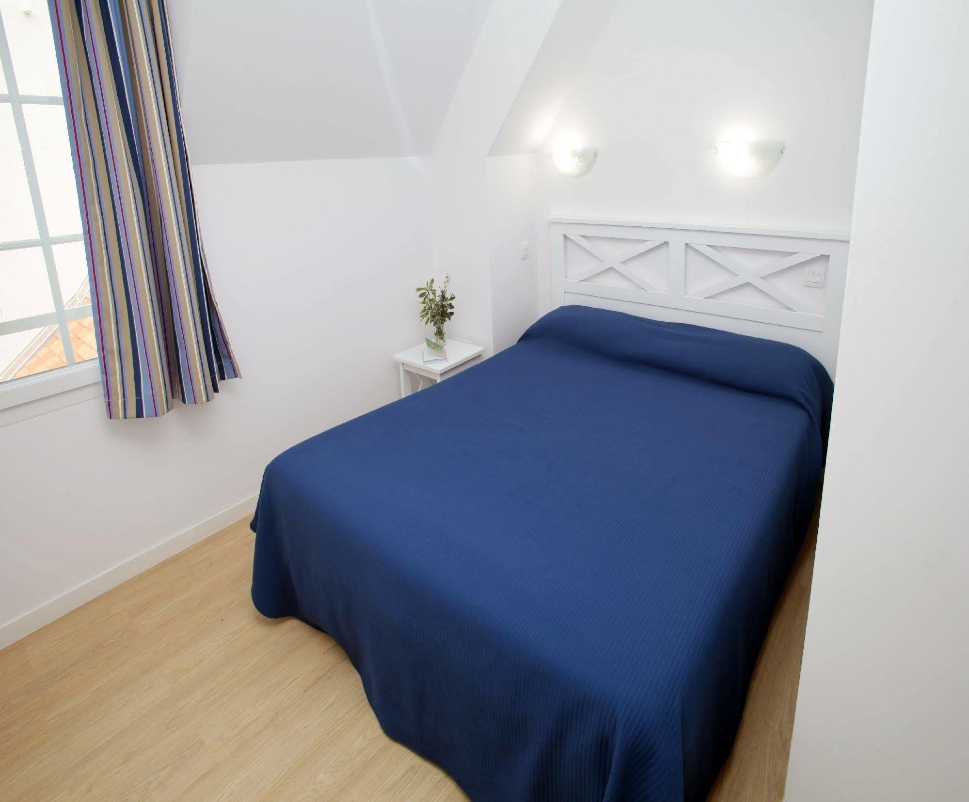 Residence Odalys Le Domaine Des Dunettes Cabourg Eksteriør billede